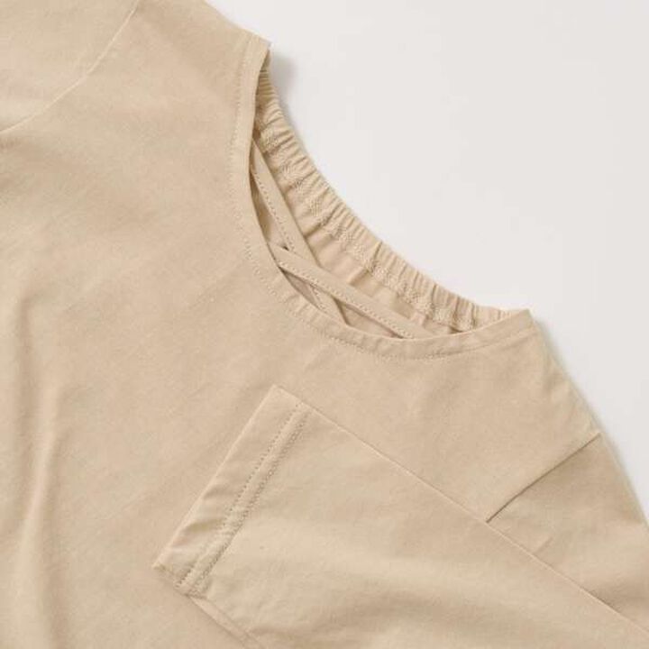 Non-Deforming Neck Balloon Peplum T-Shirt,Ivory, medium image number 11