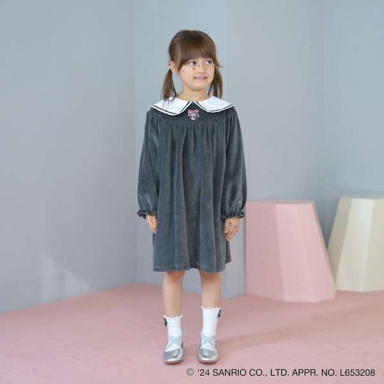 Sanrio Kuromi Collar One-Piece Dress,Charcoal gray, large image number 0