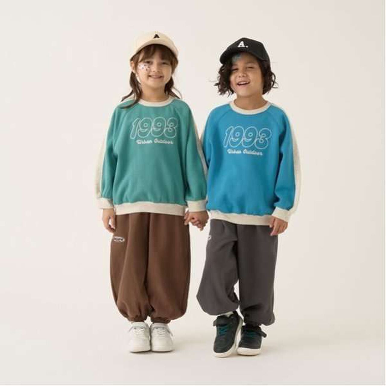Cozy Fleece Color Block Sweatpants with Panels,Charcoal gray, large image number 8
