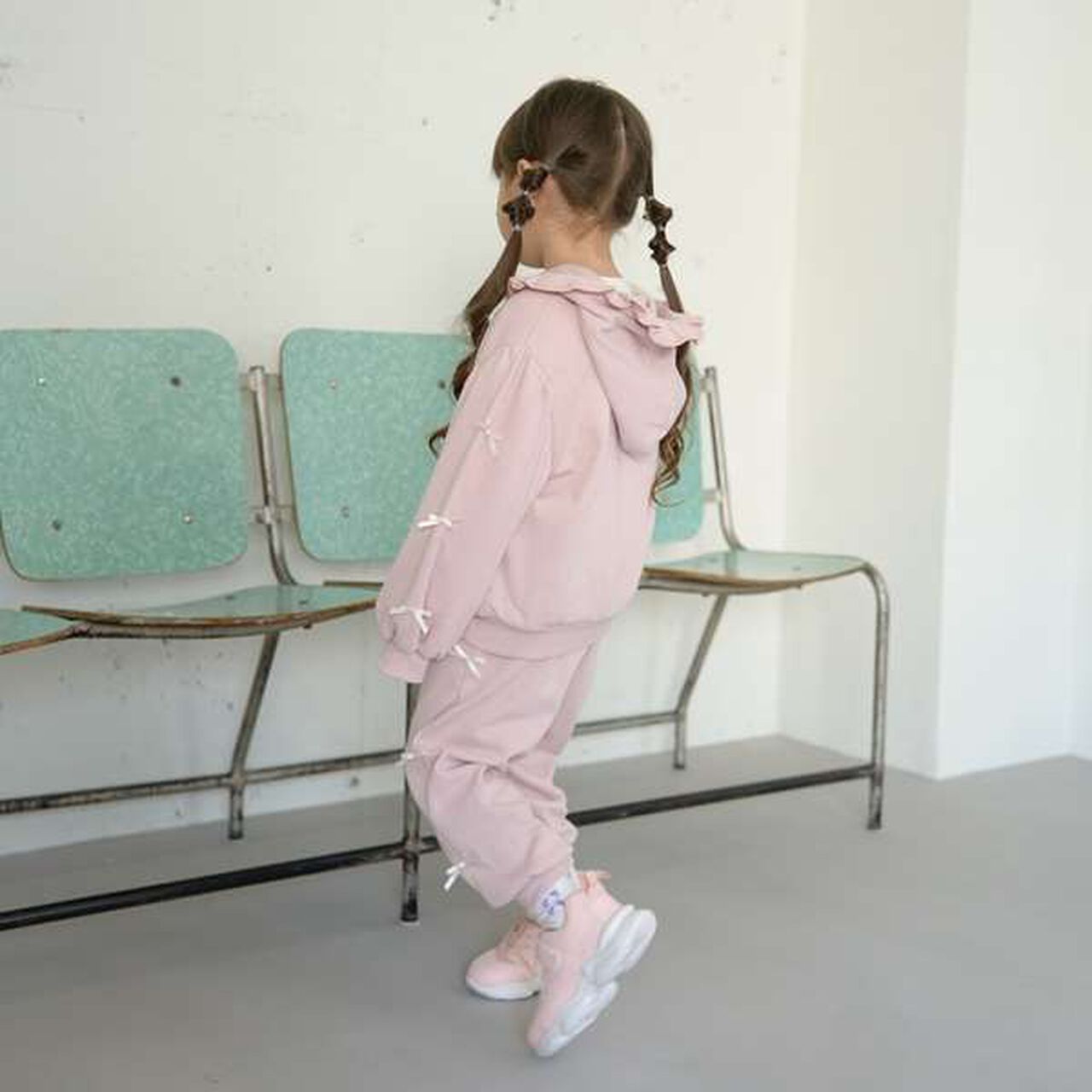 Pilling-Resist Ribbon-Trimmed Cuff Sweatshirt,Top gray, large image number 3