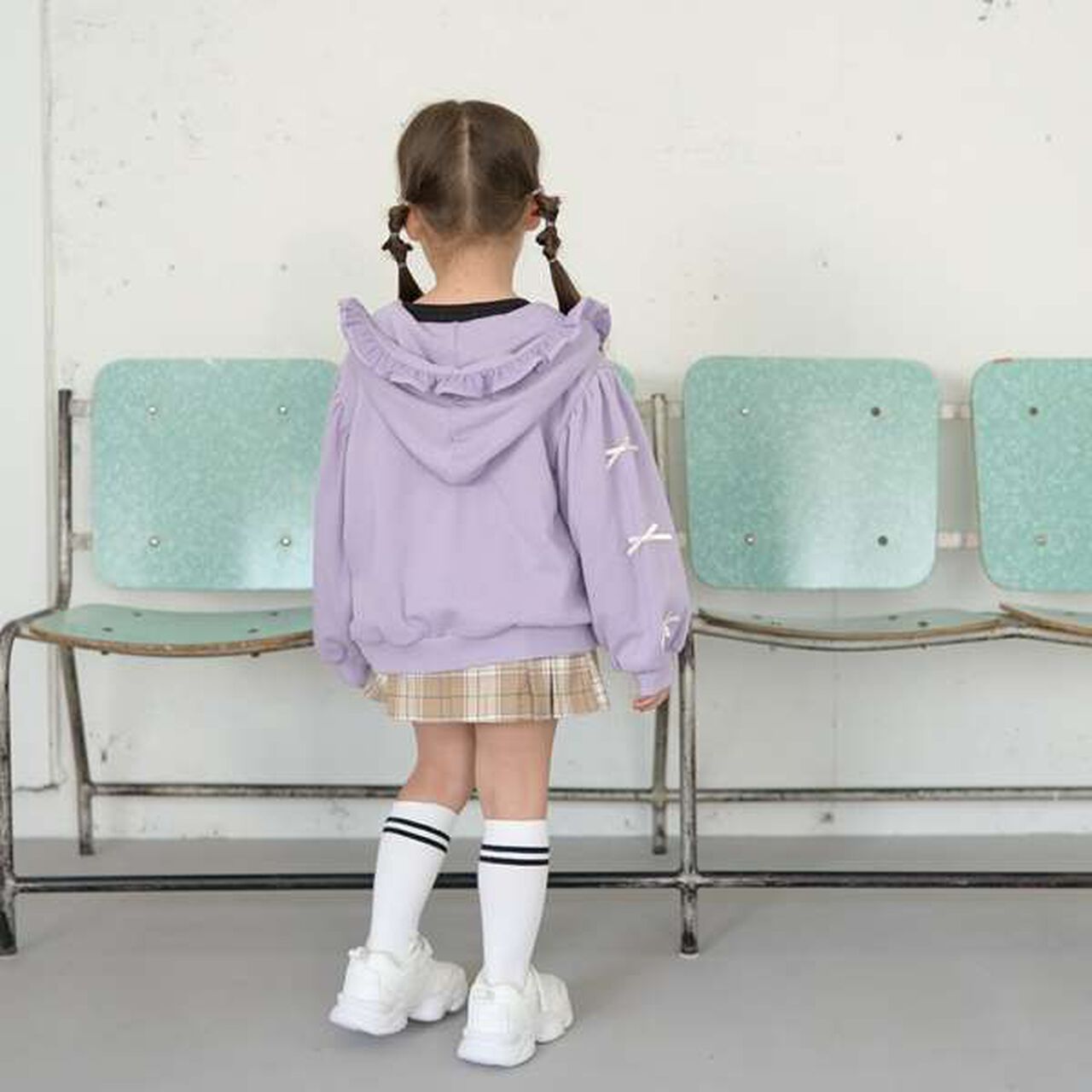 Pilling-Resistant Ribbon Frill Zip Hoodie,Mocha brown, large image number 4